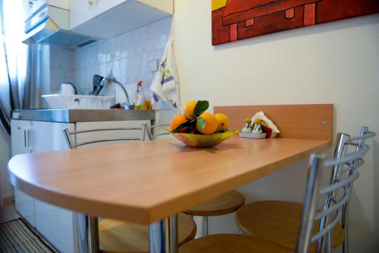 Patras Centre Apartment ภายนอก รูปภาพ
